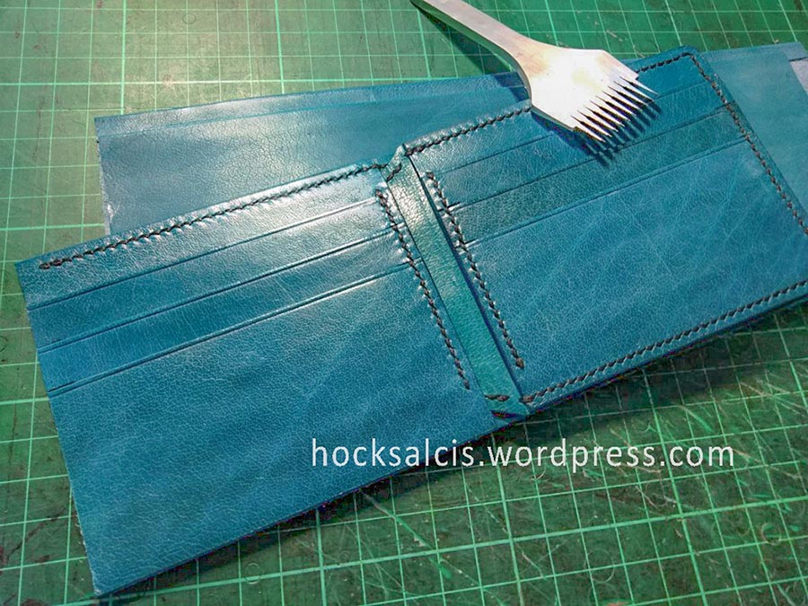 Leather wallet making workshop Singapore (Intermediate)