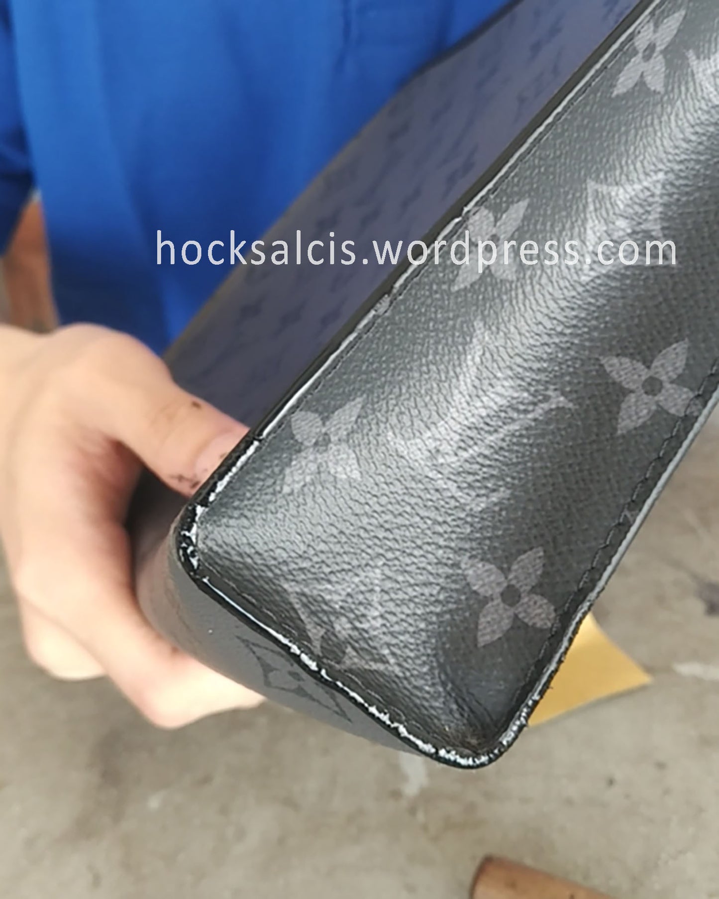 Repair edge paint LV bag Singapore