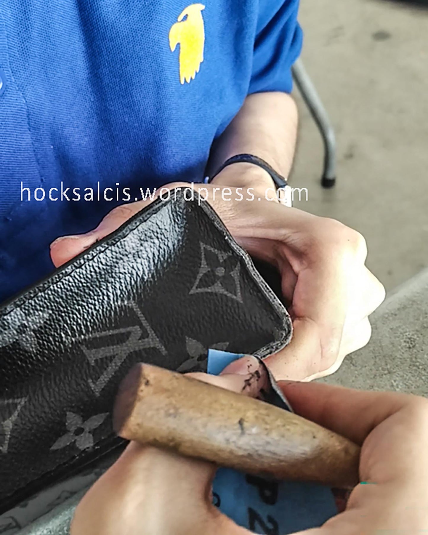 Repair edge paint LV bag Singapore