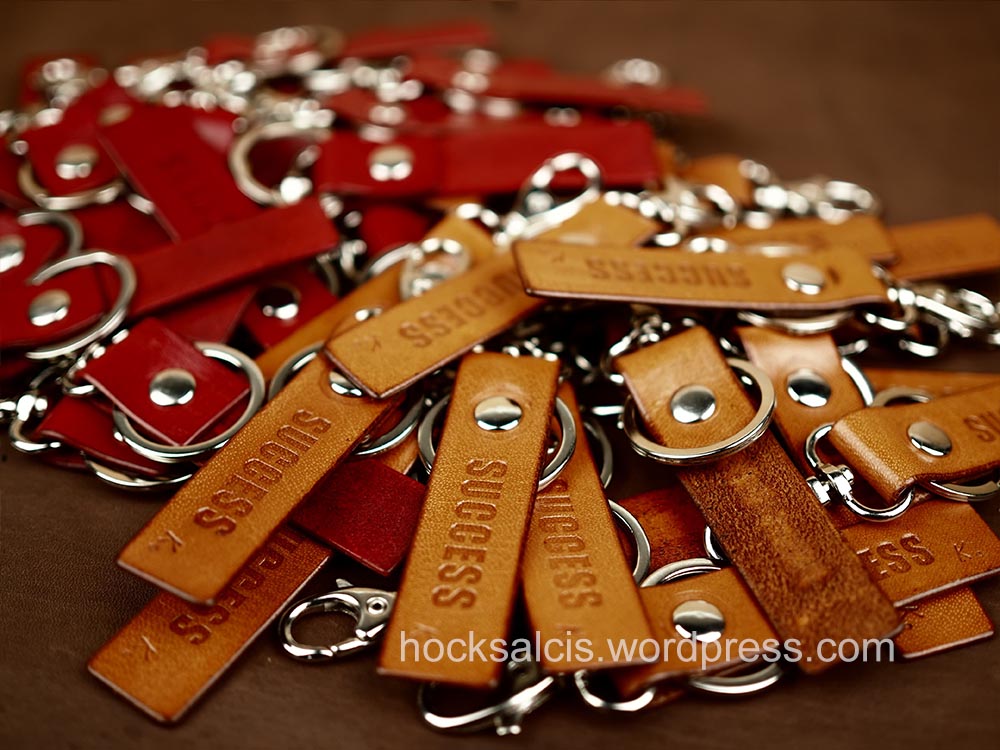 [Wholesale] Leather Key Chain (50 pieces)