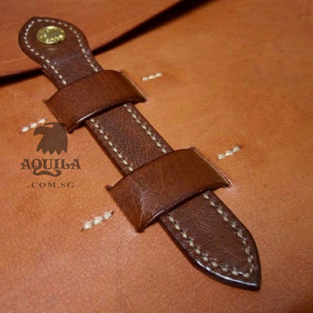 Aquila leather laptop tablet sleeve tan colour veg tanned